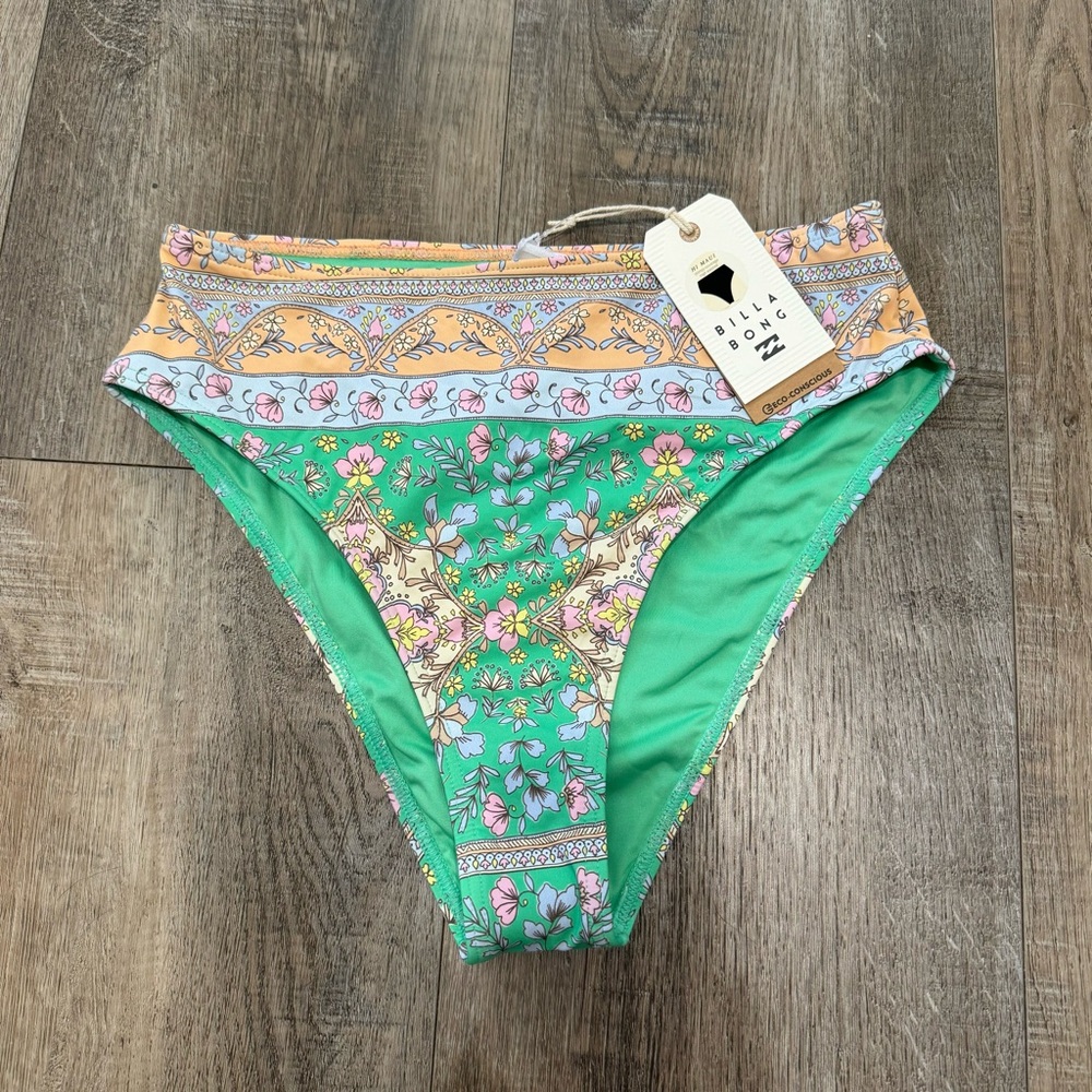 NWT Billabong Sun Chasers La Mer Hi Maui Bikini Bottoms Size M Originally 60$